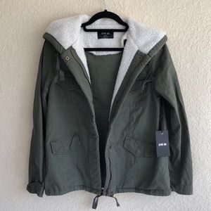 • SOLD • Fur Lined Utility Jacket Fashion Nova